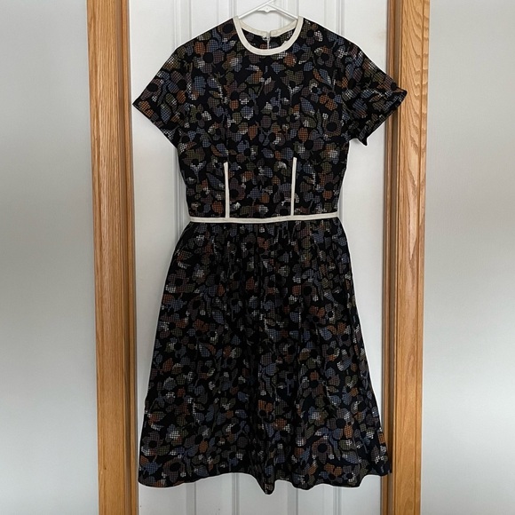 Vintage 1950s Carol Brent Floral Printed Short Sleeve Dress